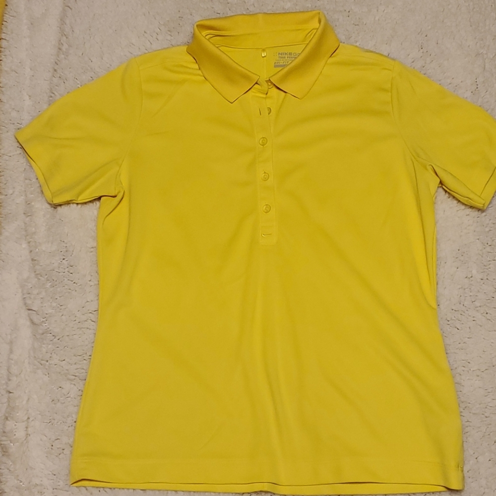 Nike Womens Golf Short Sleeve shirt